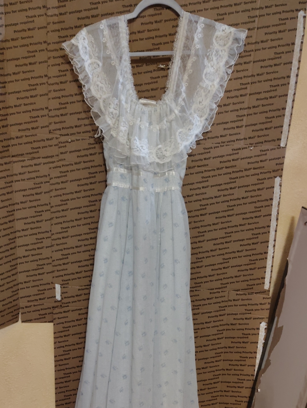 White Lace-Trim Maxi Dress - Women's Elegant Nightgown
